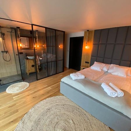 Rewa Cztery Pory Roku Villa Bagian luar foto