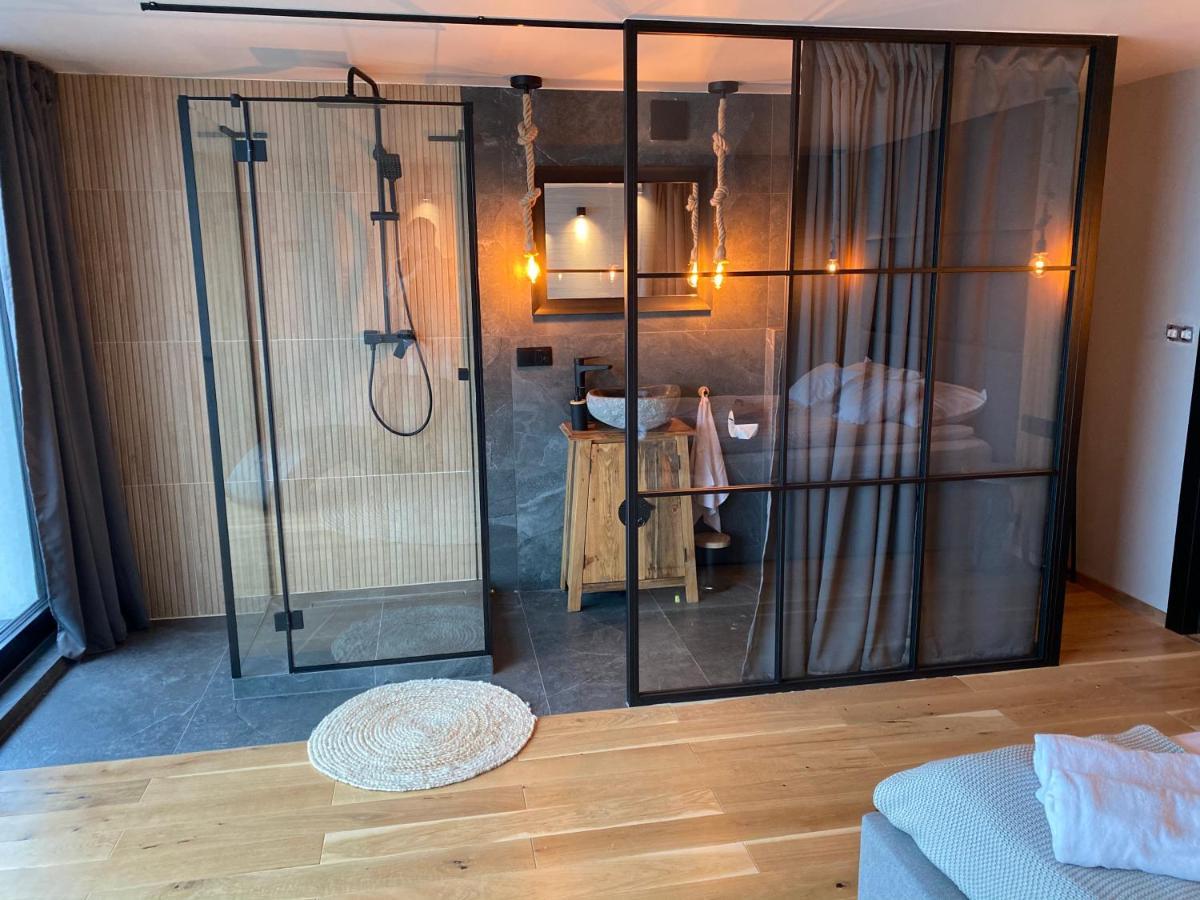 Rewa Cztery Pory Roku Villa Bagian luar foto
